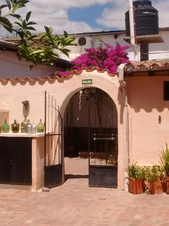 Hosteria El Zaguan Кафаяте Екстериор снимка